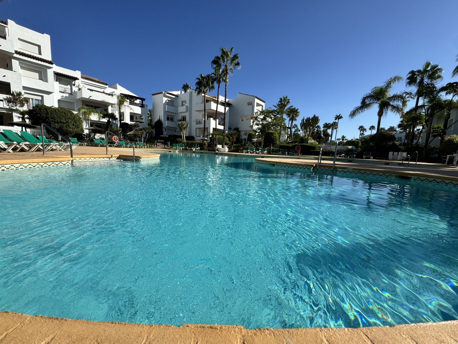 Ground Floor Apartment – Estepona East – Estepona – 223