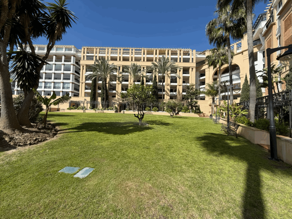 Apartment – San Pedro de Alcantara – EAM045