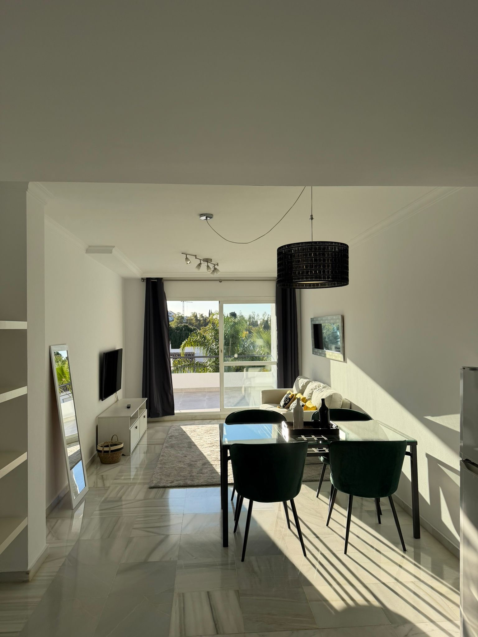 Apartment – Nueva Andalucia – Marbella – 855