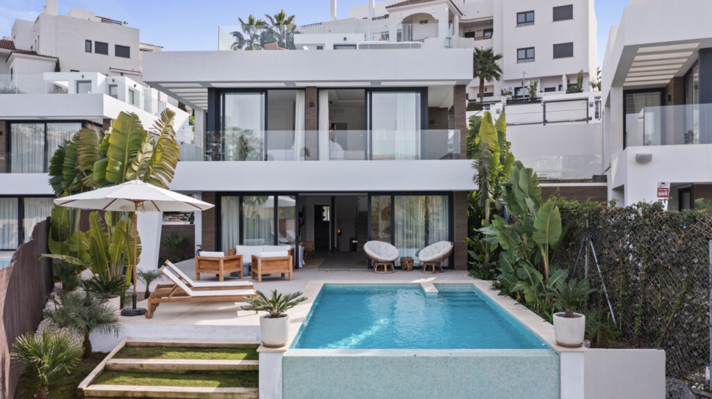 House – Estepona East – Estepona – 855